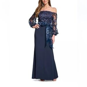 Eliza J
Petite Floating Petals Embellished Off-The-Shoulder Gown